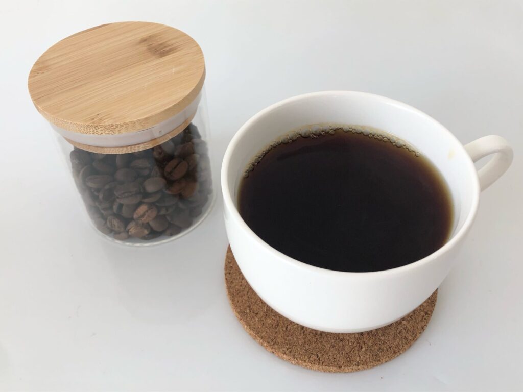 コーヒーとコーヒー豆の画像