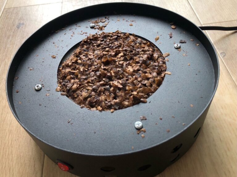 【意外と美味しい!?】コーヒー豆のチャフとは? 実際に飲んでみた感想|コーヒーログ