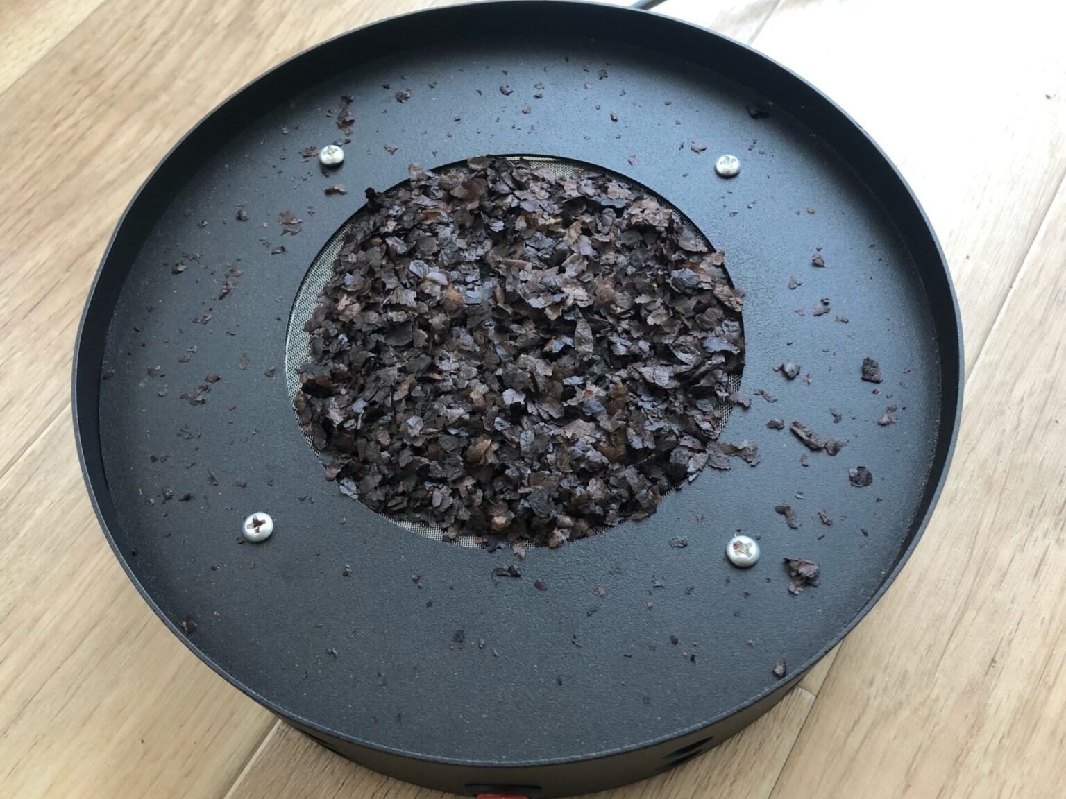 【意外と美味しい!?】コーヒー豆のチャフとは? 実際に飲んでみた感想|コーヒーログ